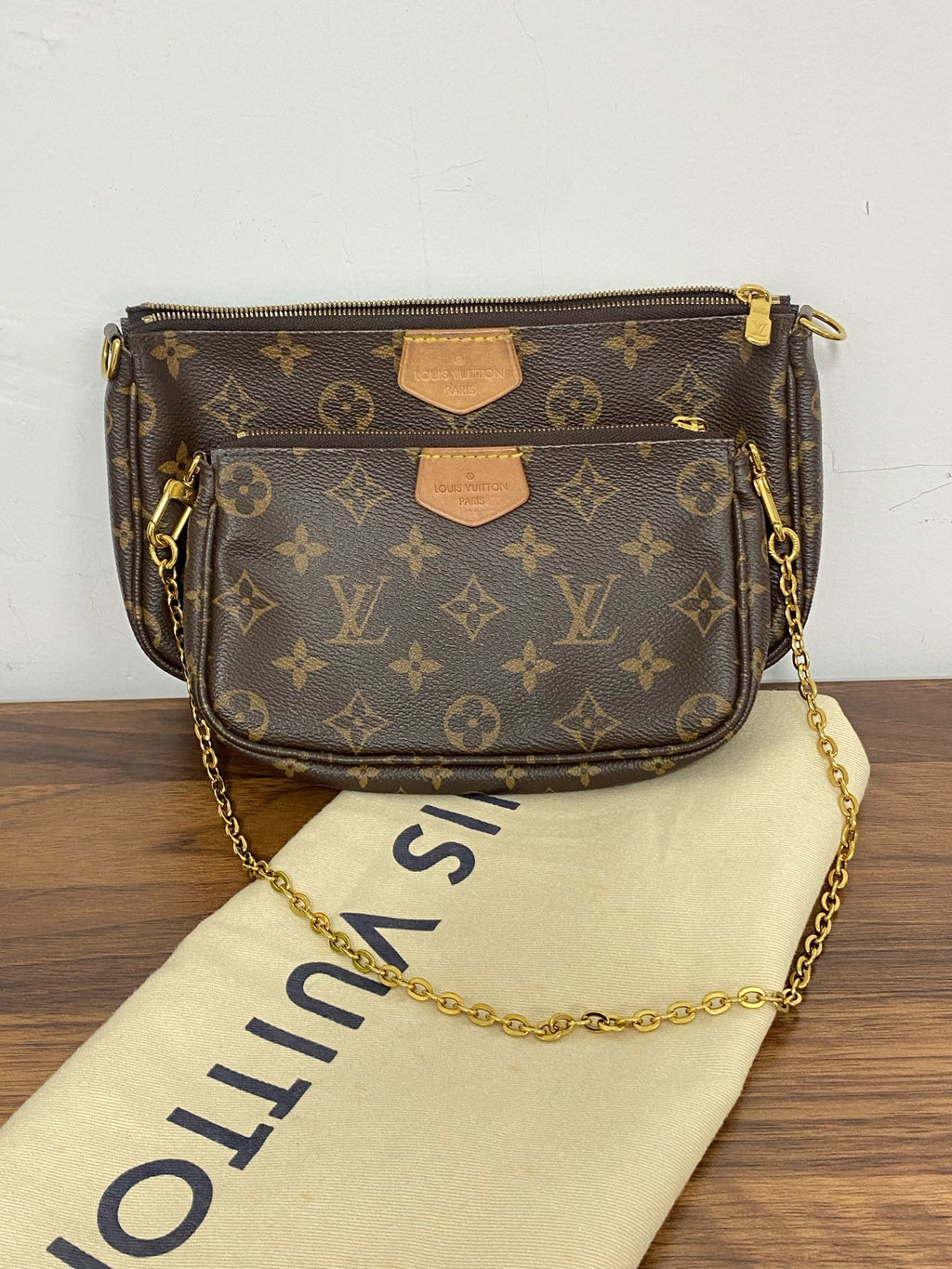 Louis Vuitton Crossbody M44813