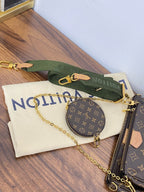 Louis Vuitton Crossbody M44813