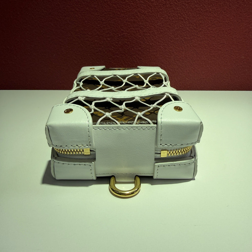 Louis Vuitton Soft Trunk Crossbody M80102
