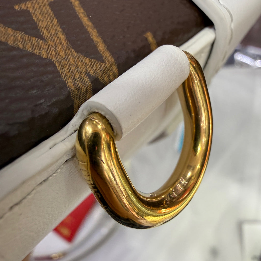 Louis Vuitton Soft Trunk Crossbody M80102