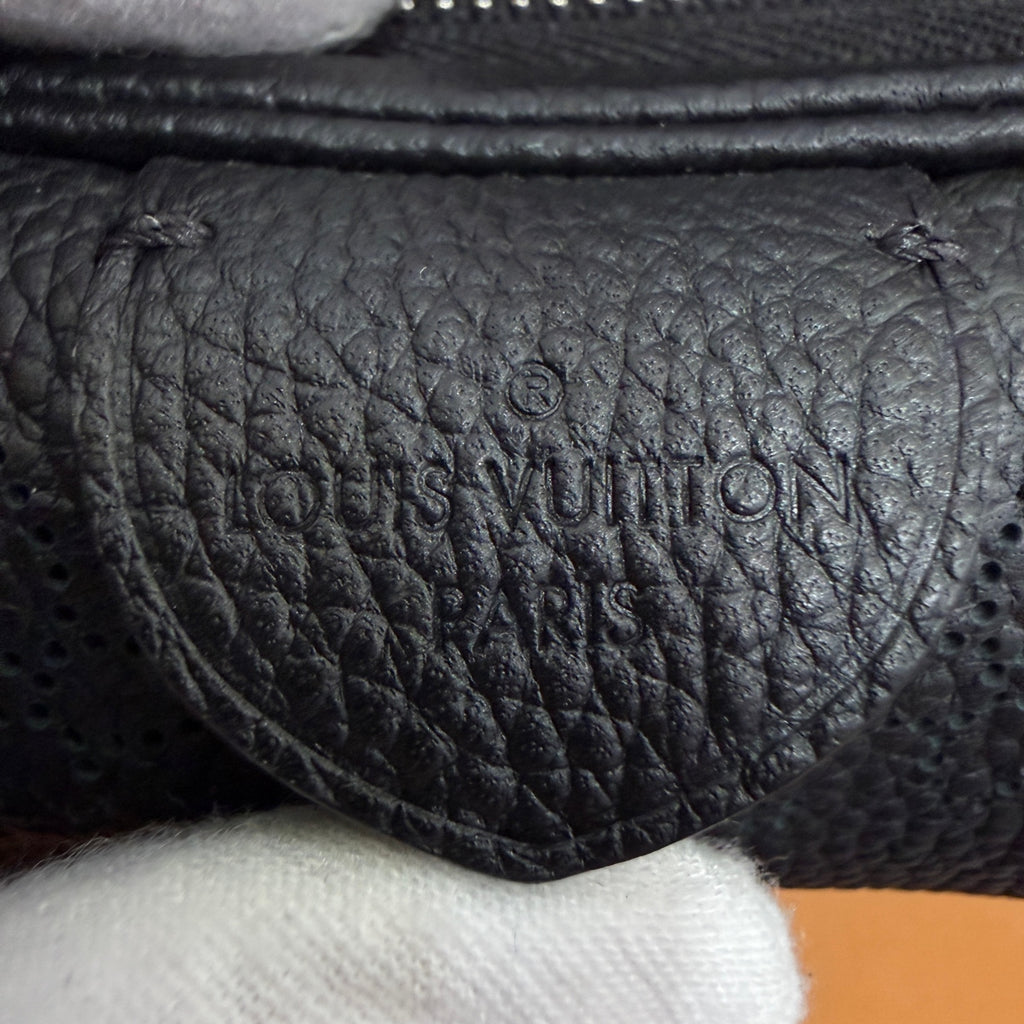Louis Vuitton Scala Black Crossbody 23 x 12.5 x 5 M80093