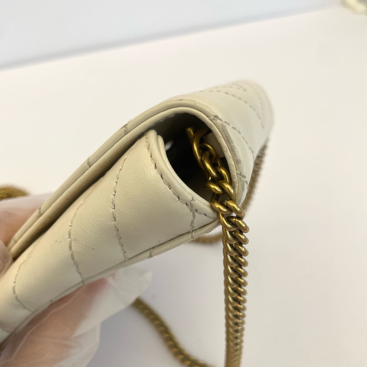 Gucci White