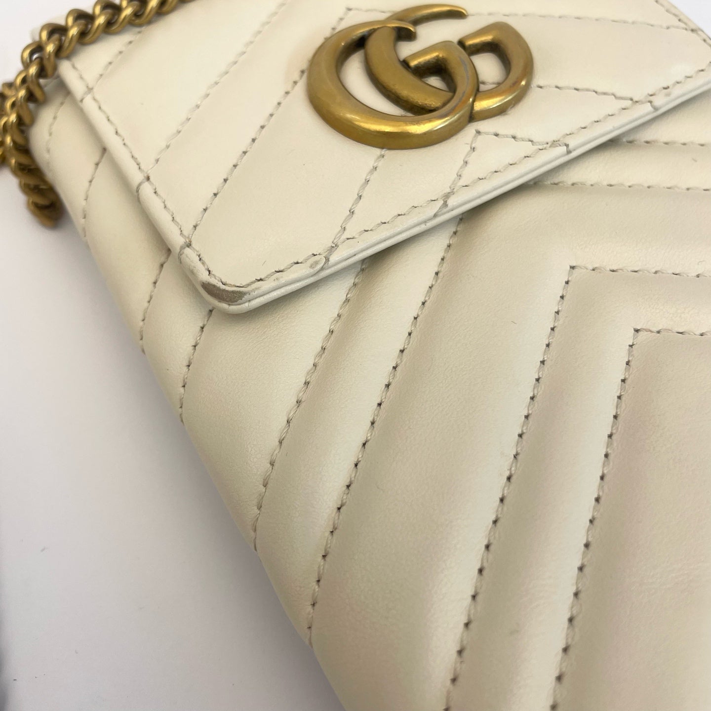 Gucci White
