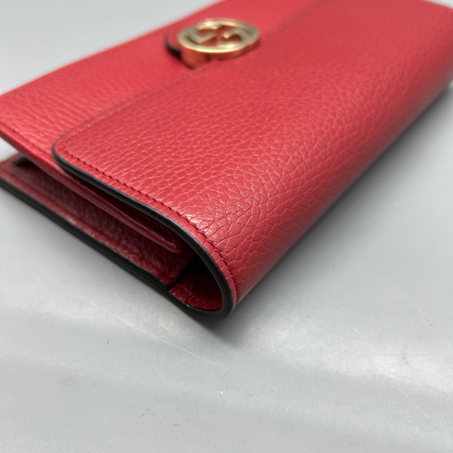 Gucci Red