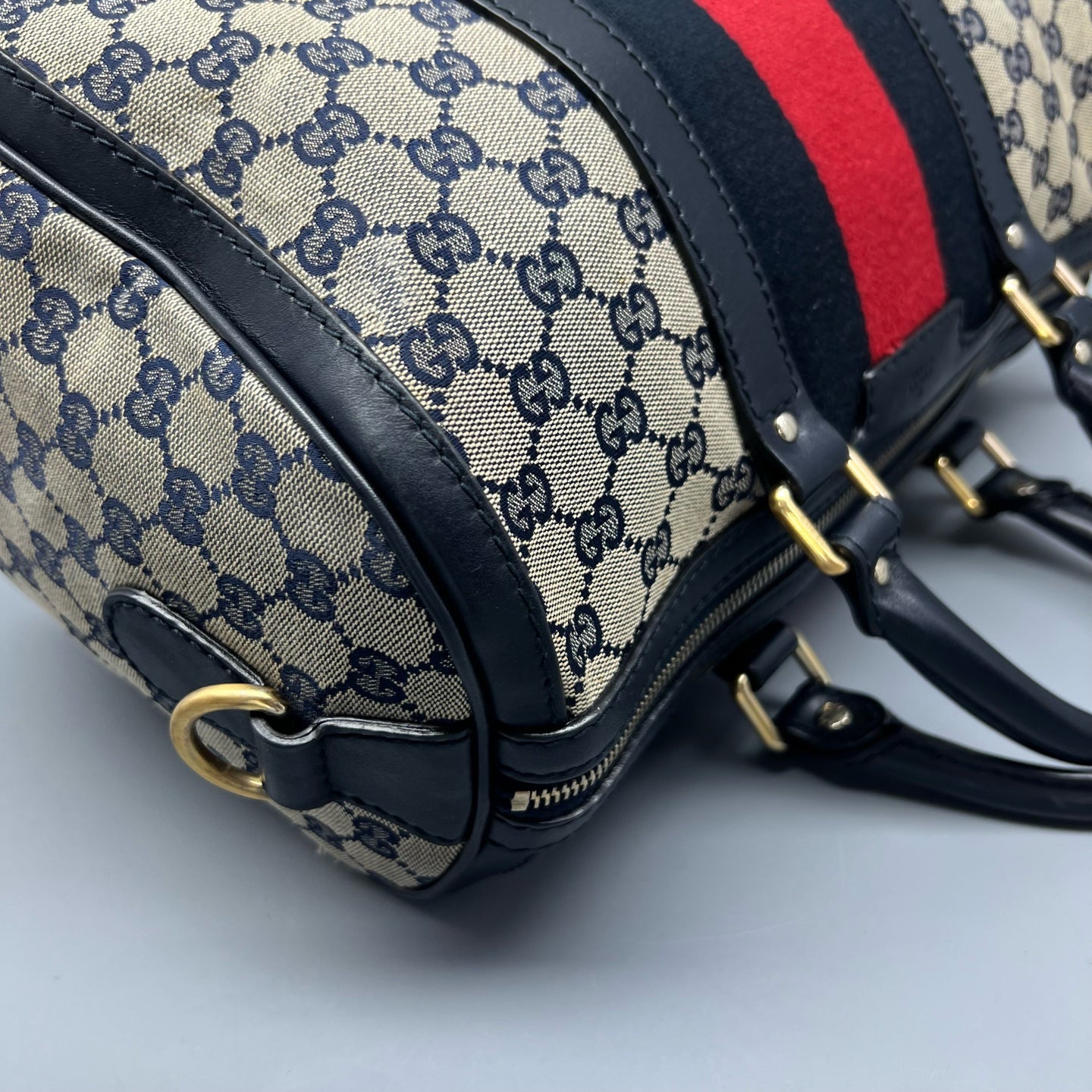 Gucci Shoulder Bag