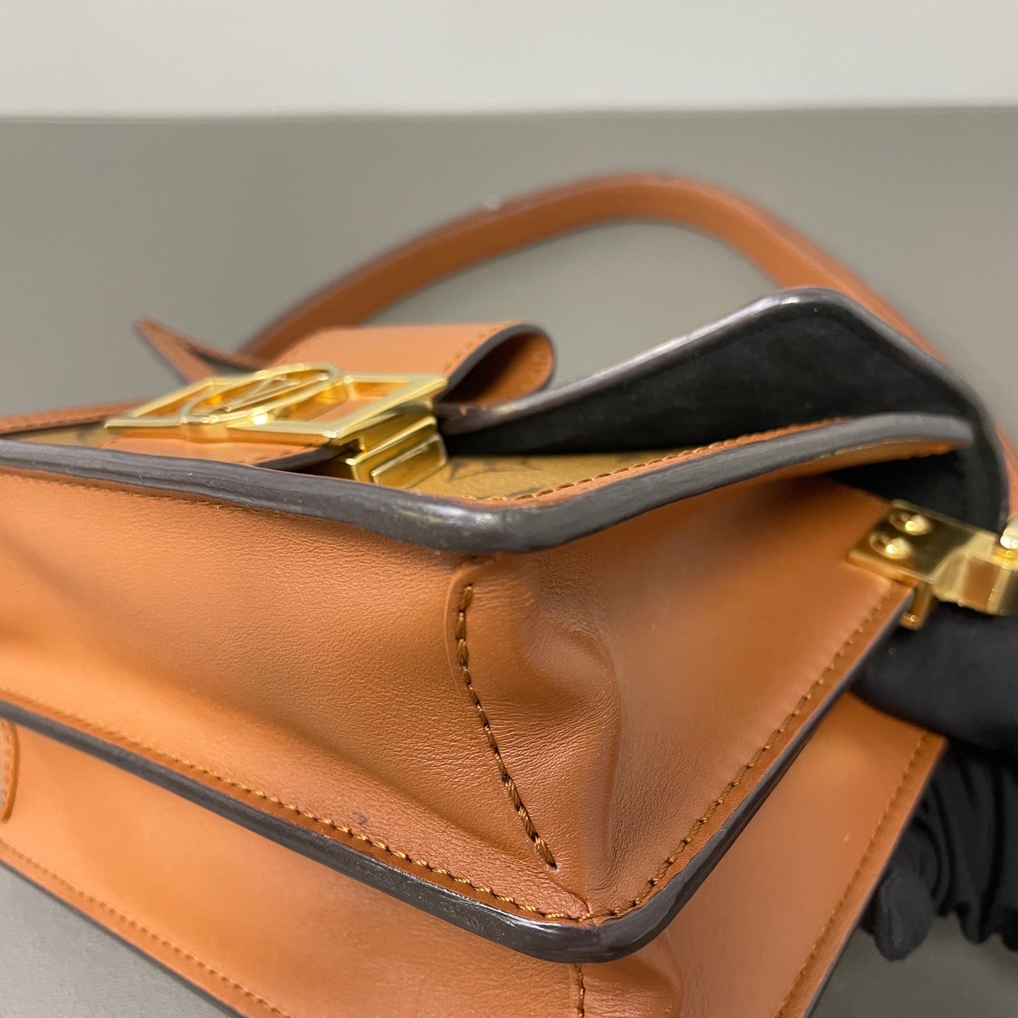 Louis Vuitton Crossbody