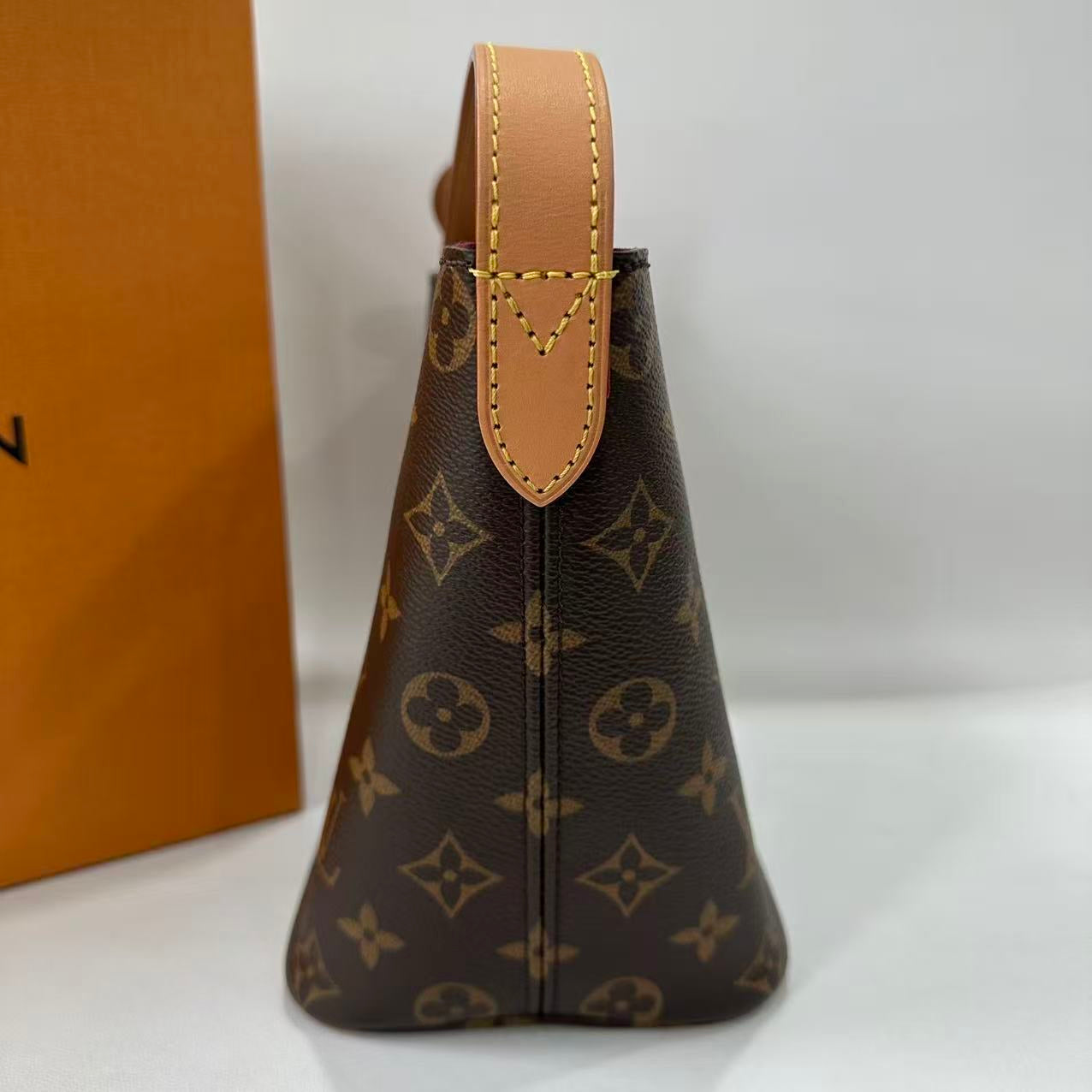 Louis Vuitton Shoulder Bag