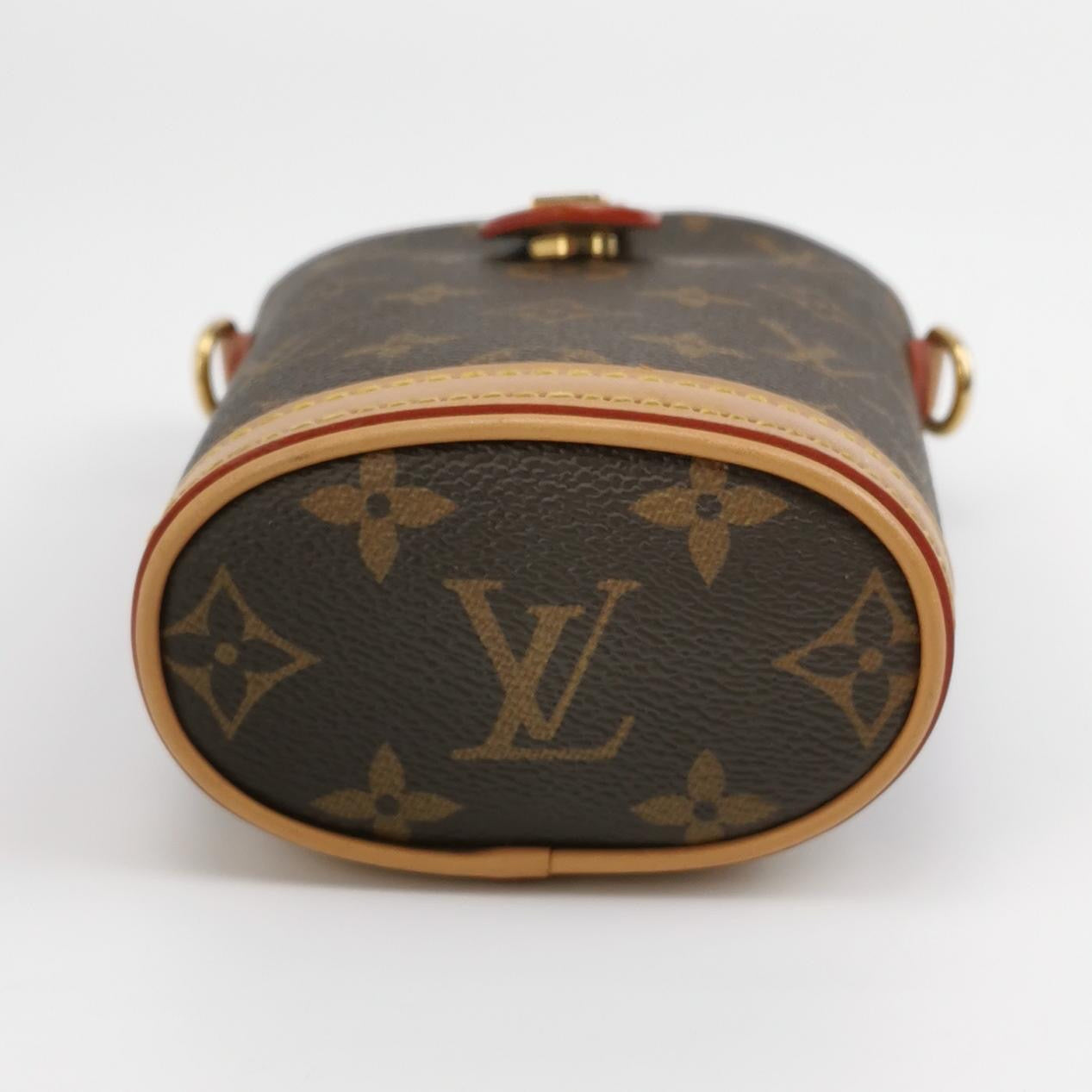 Louis Vuitton Fold Me M80874