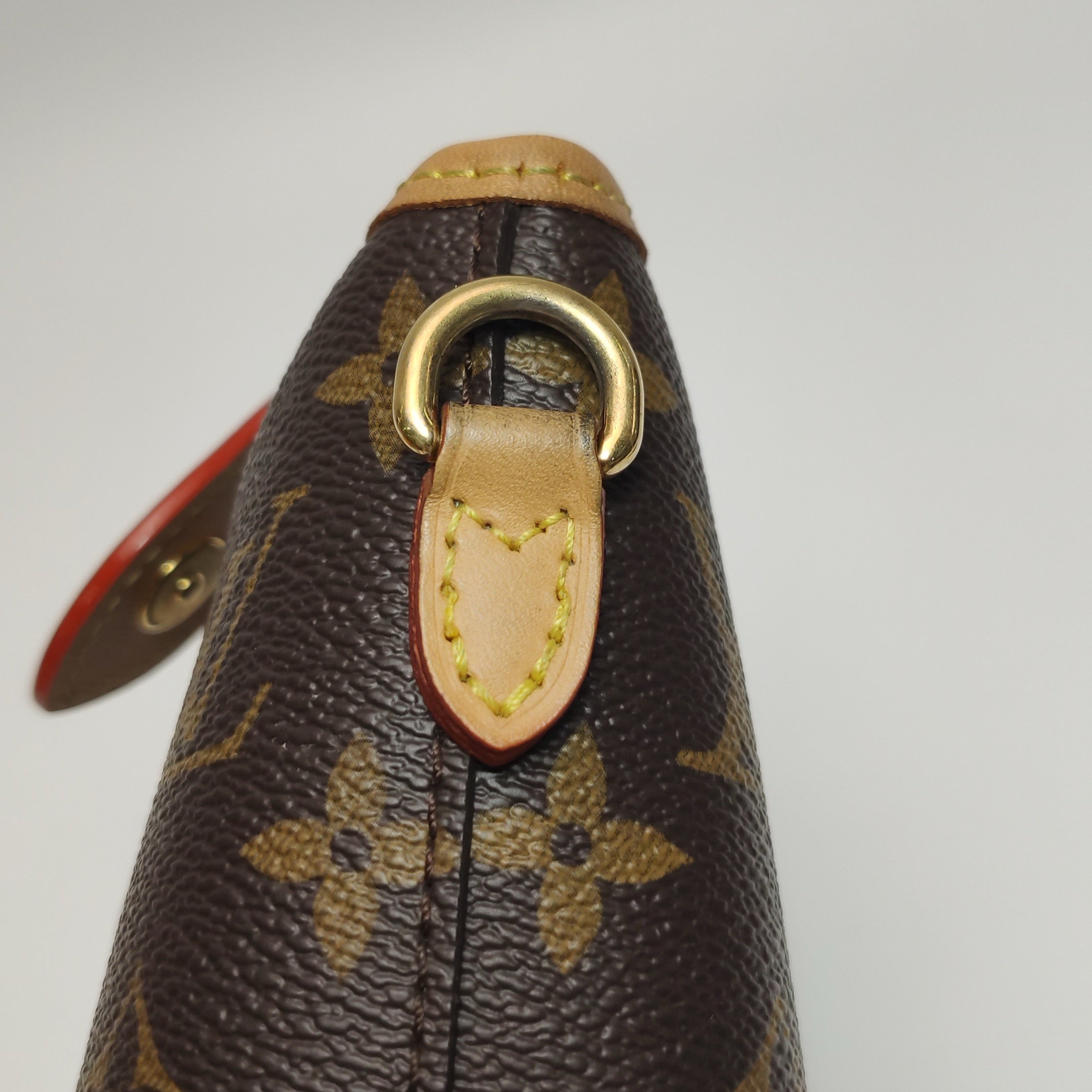 Louis Vuitton Fold Me M80874