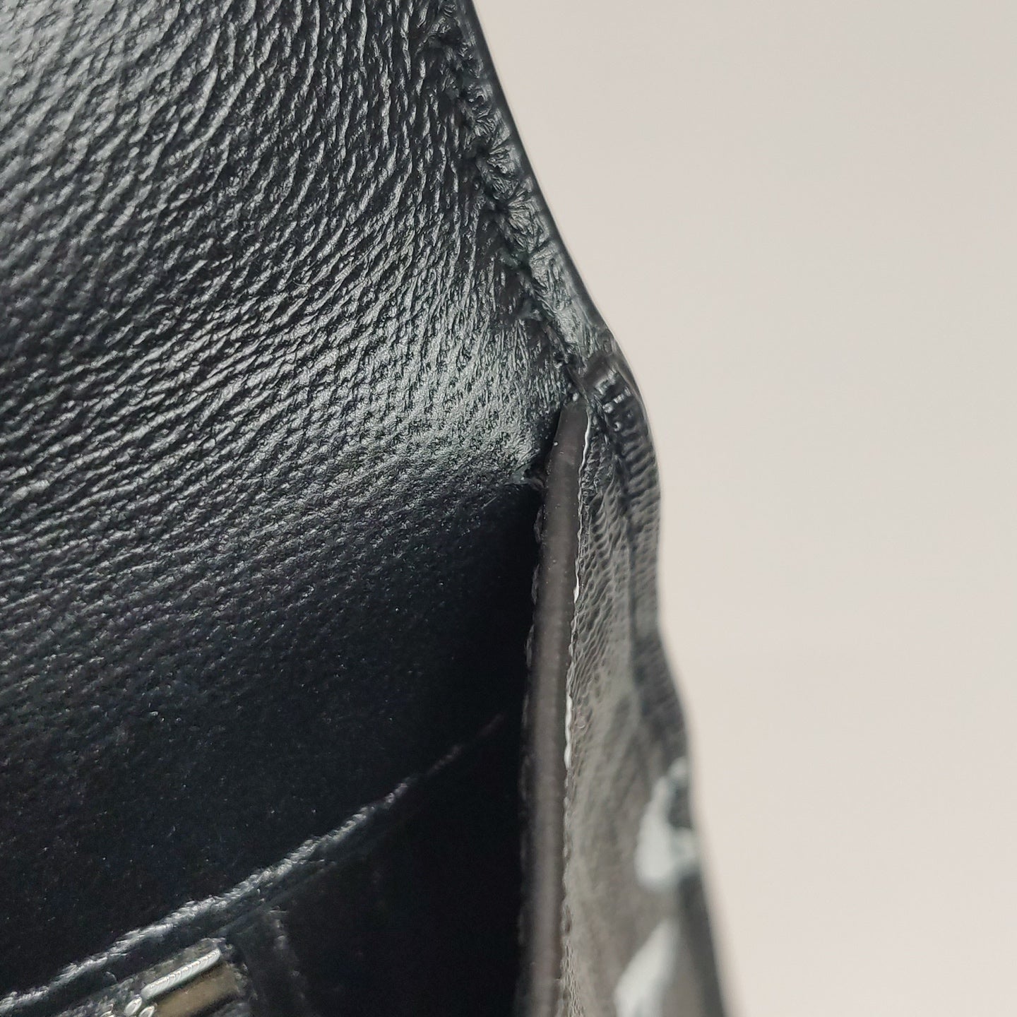 Balenciaga Black Crossbody 593546210H81060