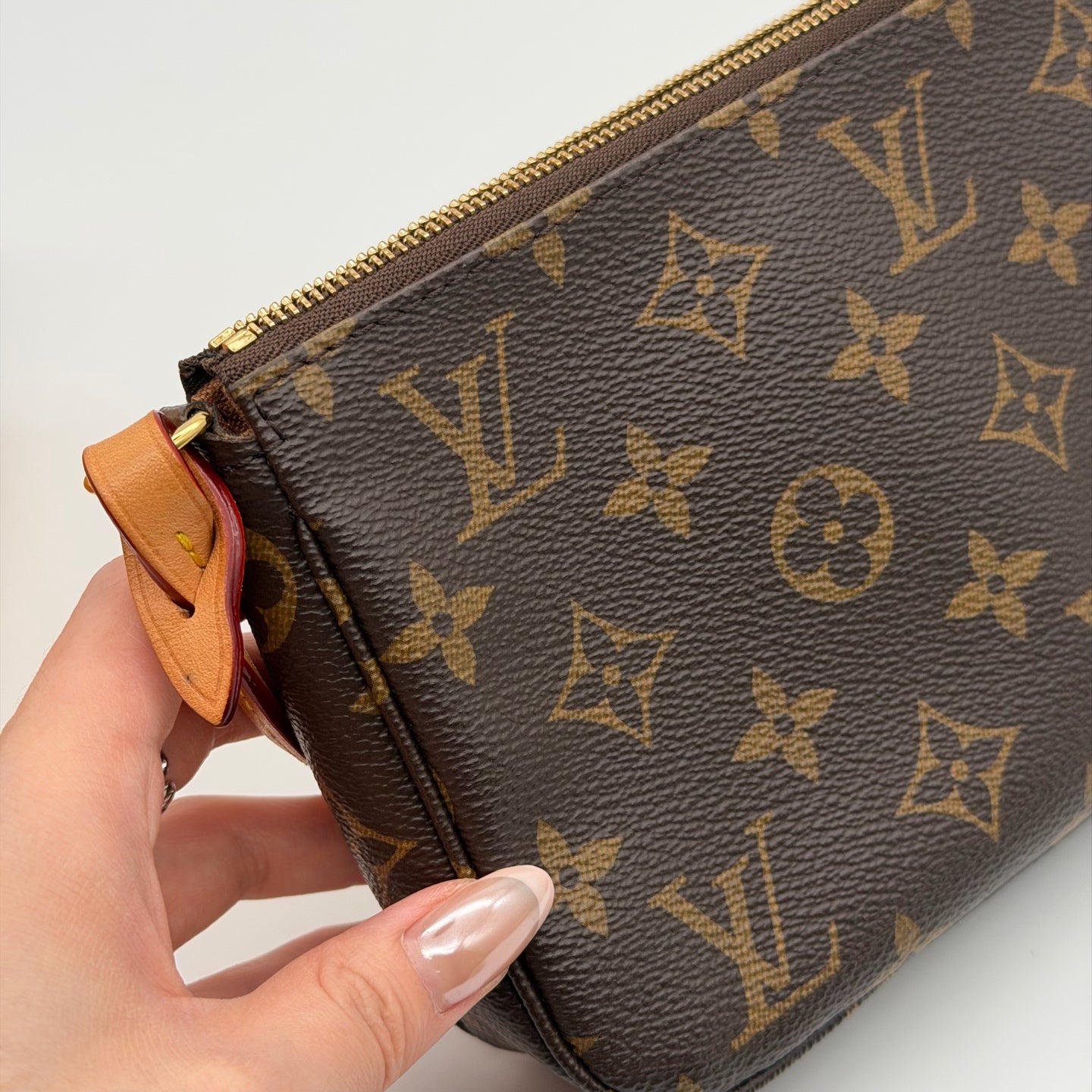 Louis Vuitton Canvas Shoulder Bag