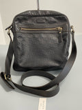 Gucci GUCCI SIGNATURE Black 473878-CWCBN-1000