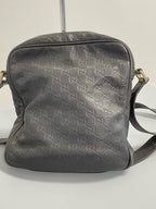 Gucci GUCCI SIGNATURE Black 473878-CWCBN-1000