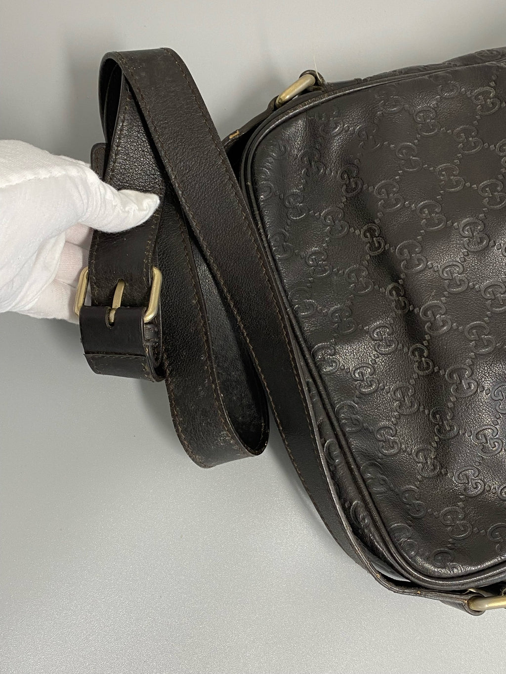 Gucci GUCCI SIGNATURE Black 473878-CWCBN-1000