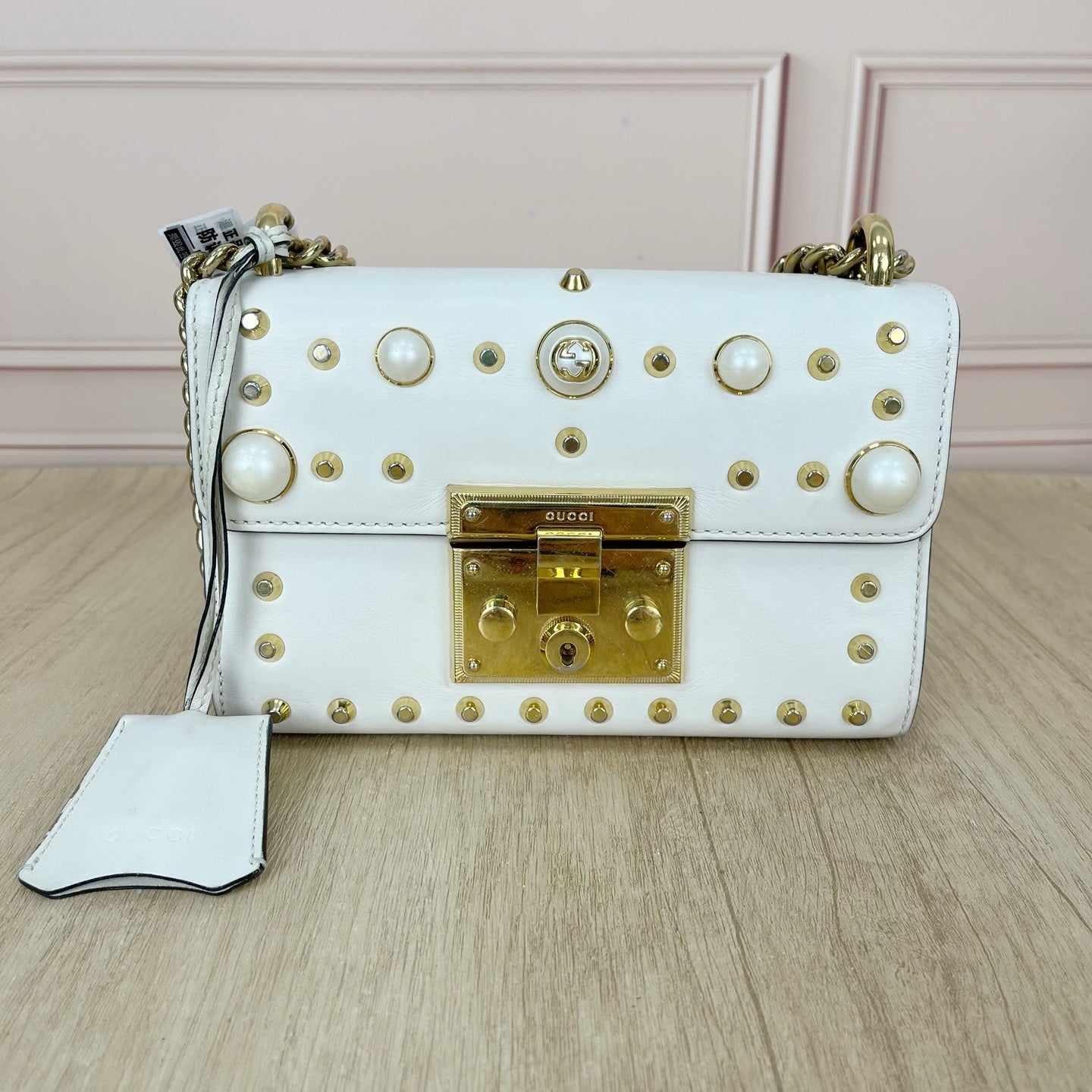 Gucci White