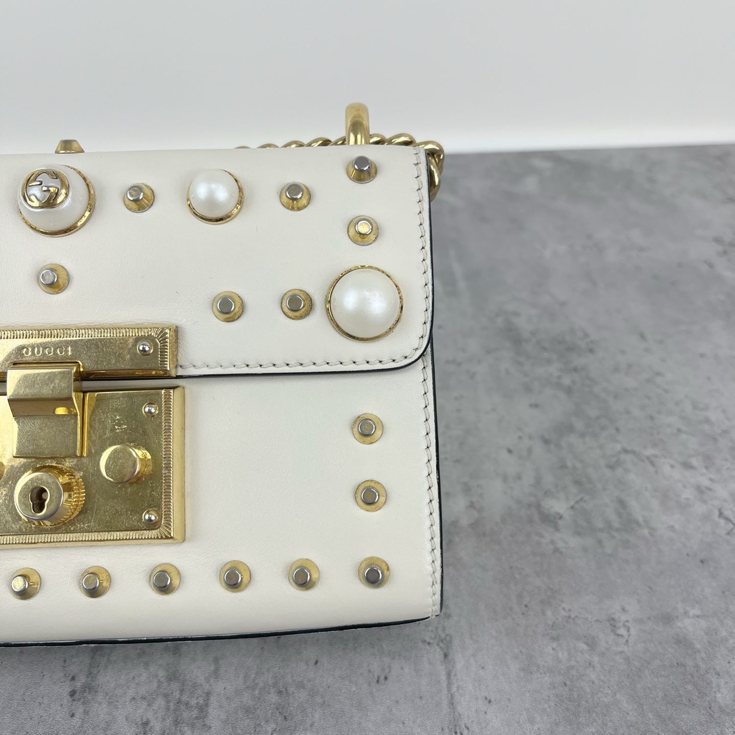 Gucci White