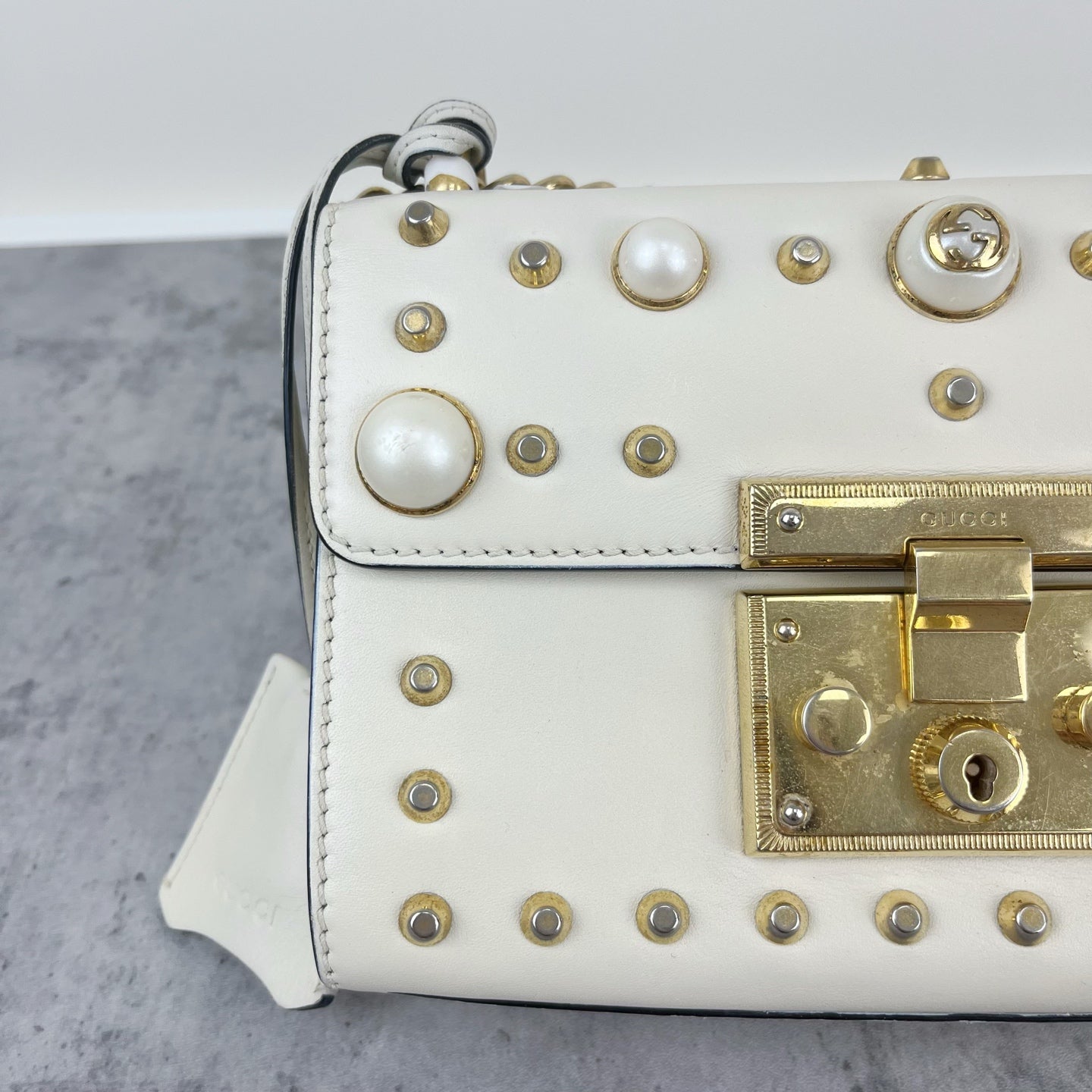 Gucci White
