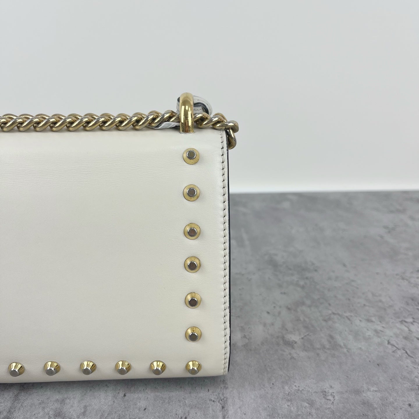 Gucci White