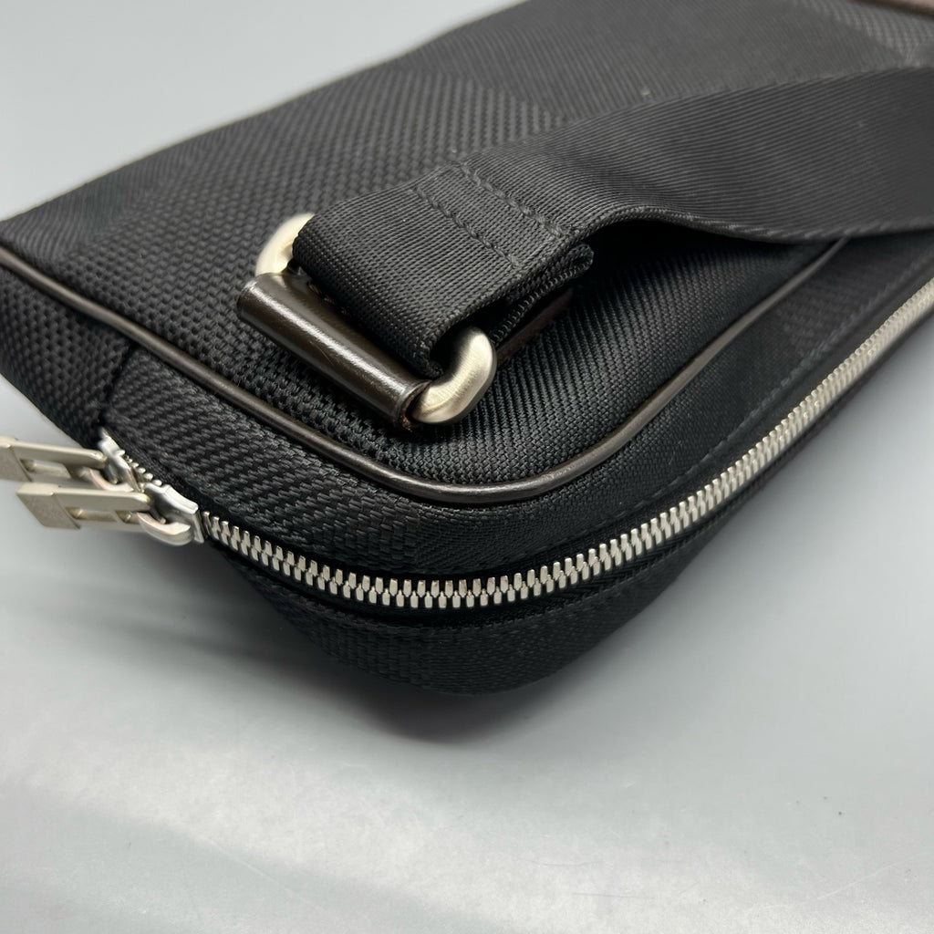 Louis Vuitton Canvas Black Crossbody