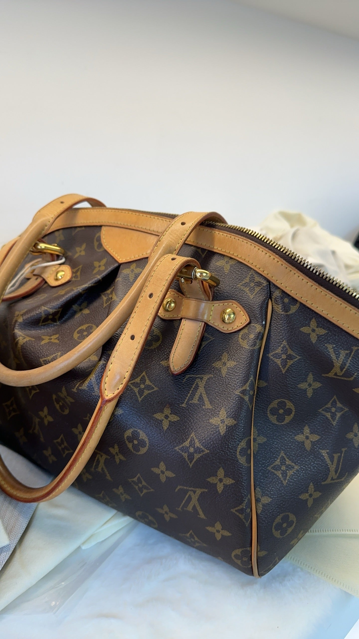 Louis Vuitton Tote