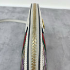 Gucci 499621-HV8AC-9759