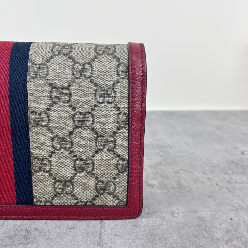 Gucci Red 4760799I6QT8540