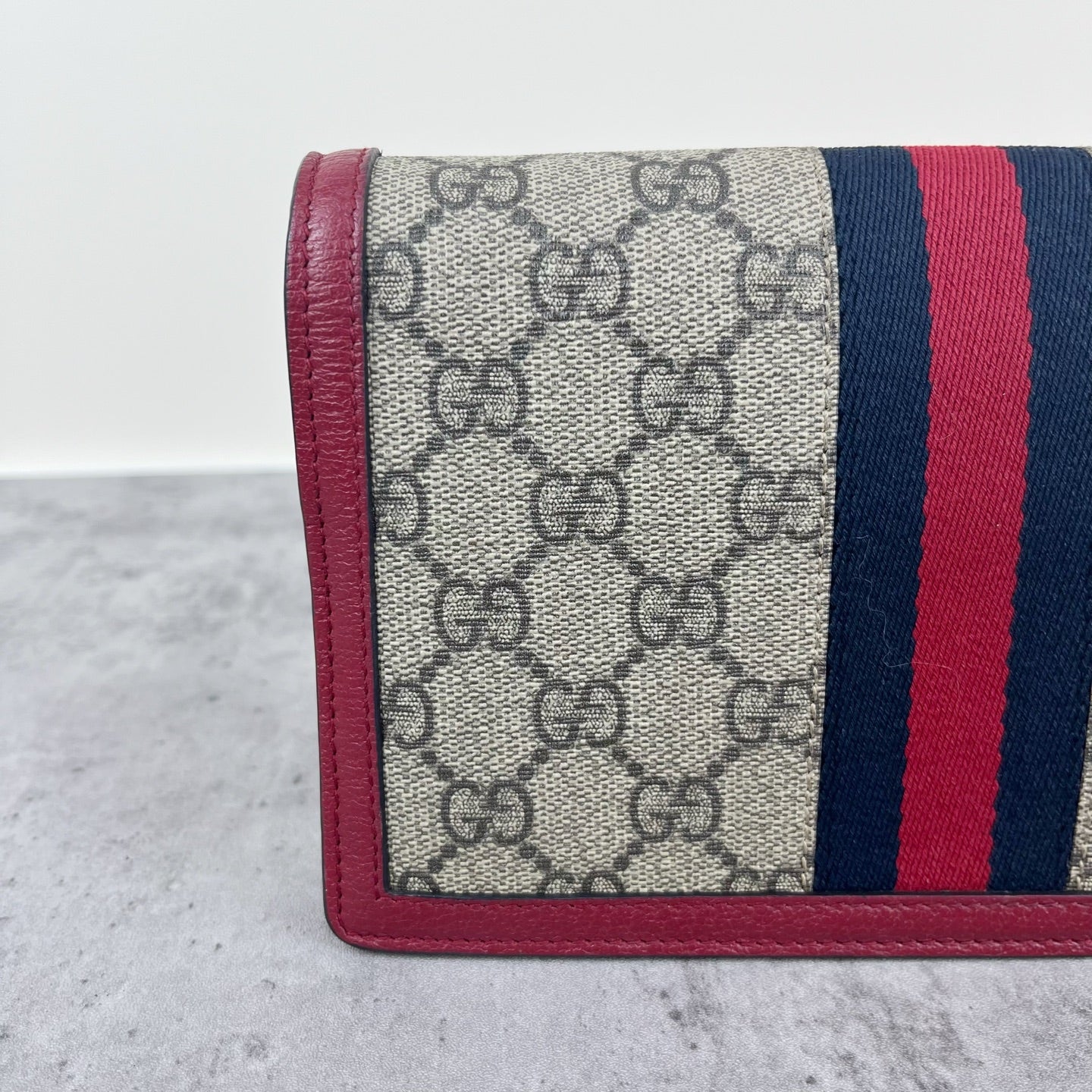 Gucci Red 4760799I6QT8540