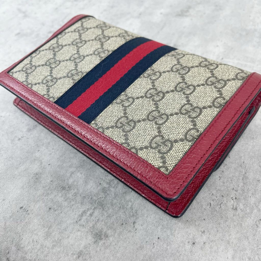 Gucci Red 4760799I6QT8540