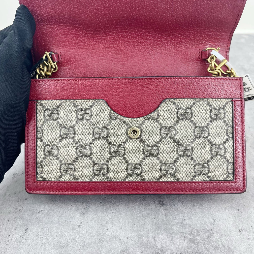 Gucci Red 4760799I6QT8540