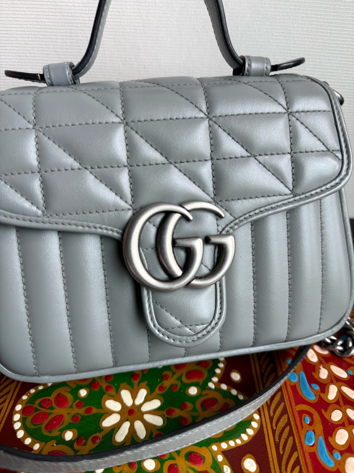 Gucci Gray 583571UM8AN1711