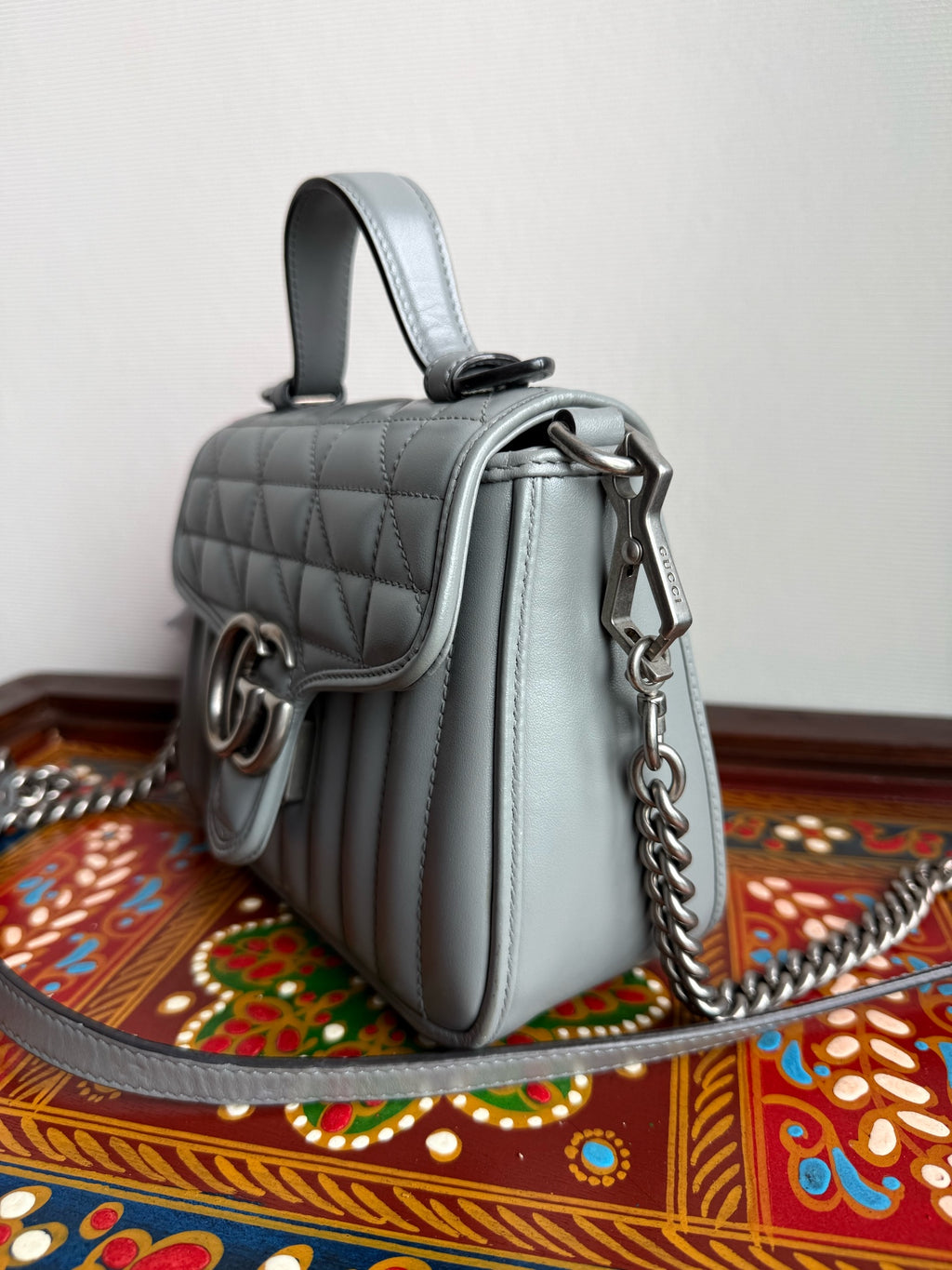 Gucci Gray 583571UM8AN1711