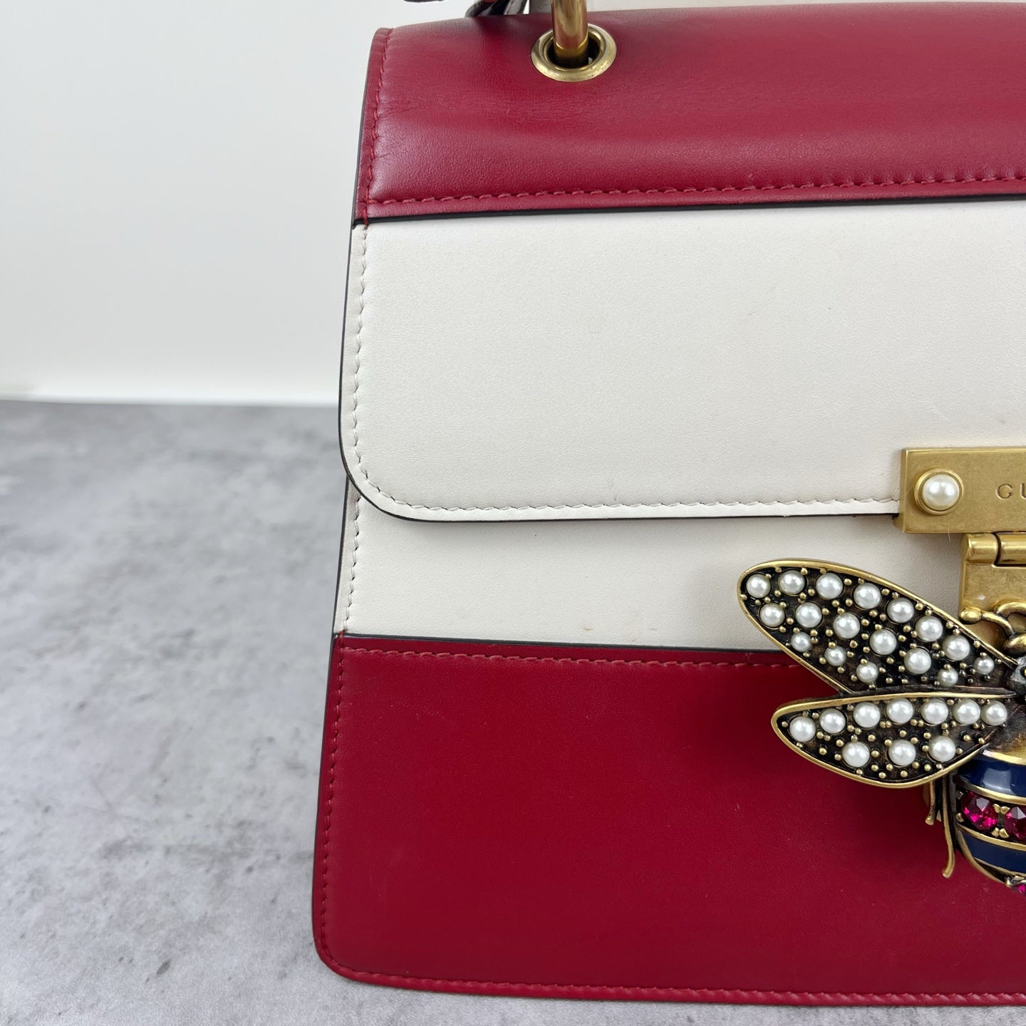 Gucci 476541DVUTT8056