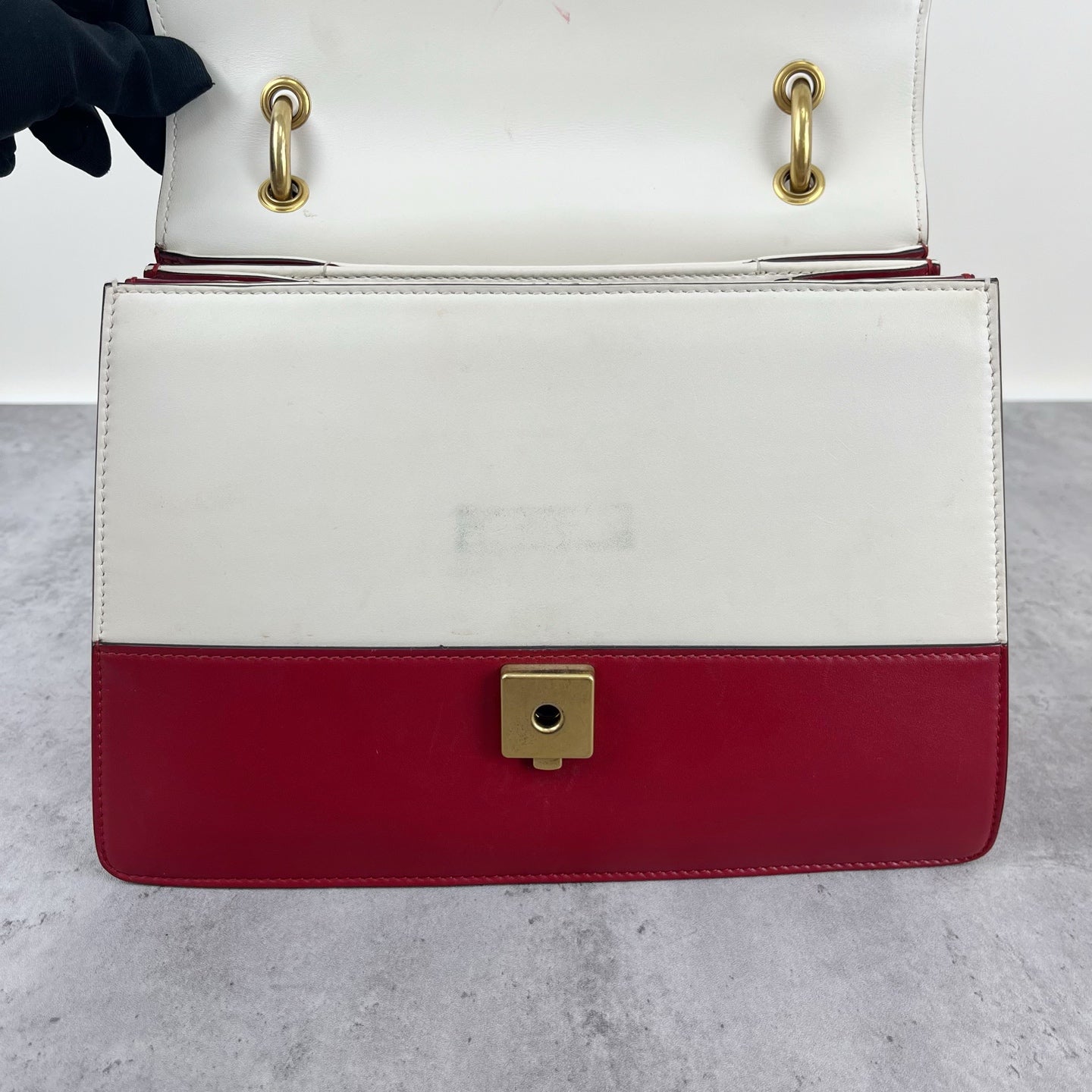 Gucci 476541DVUTT8056