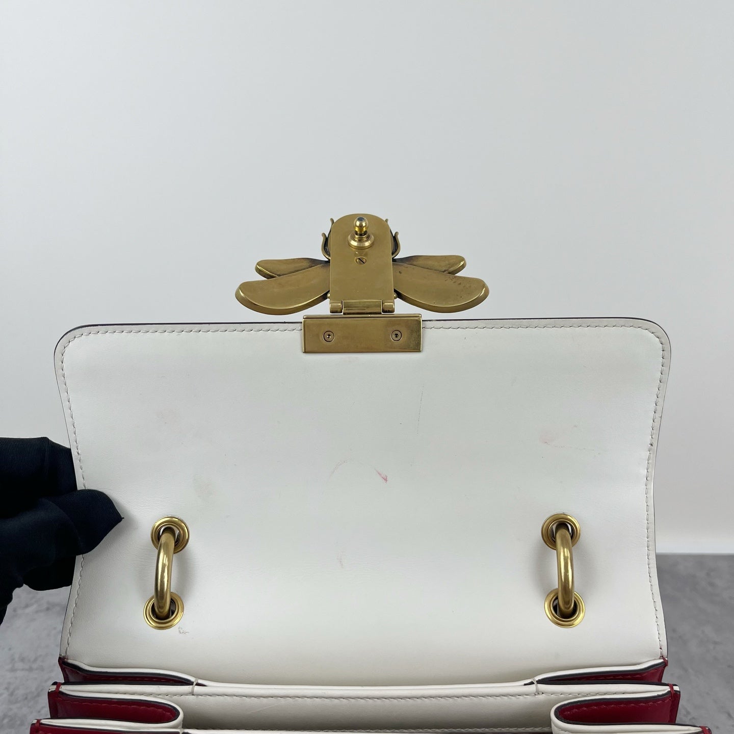 Gucci 476541DVUTT8056