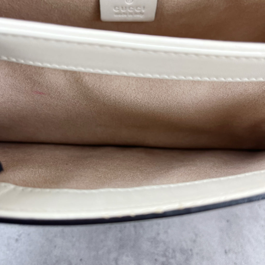 Gucci 476541DVUTT8056