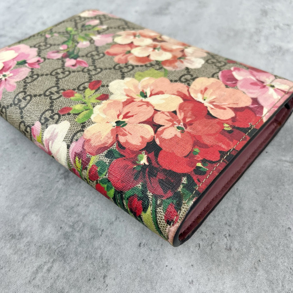 Gucci Pink 401231KU2AN8693