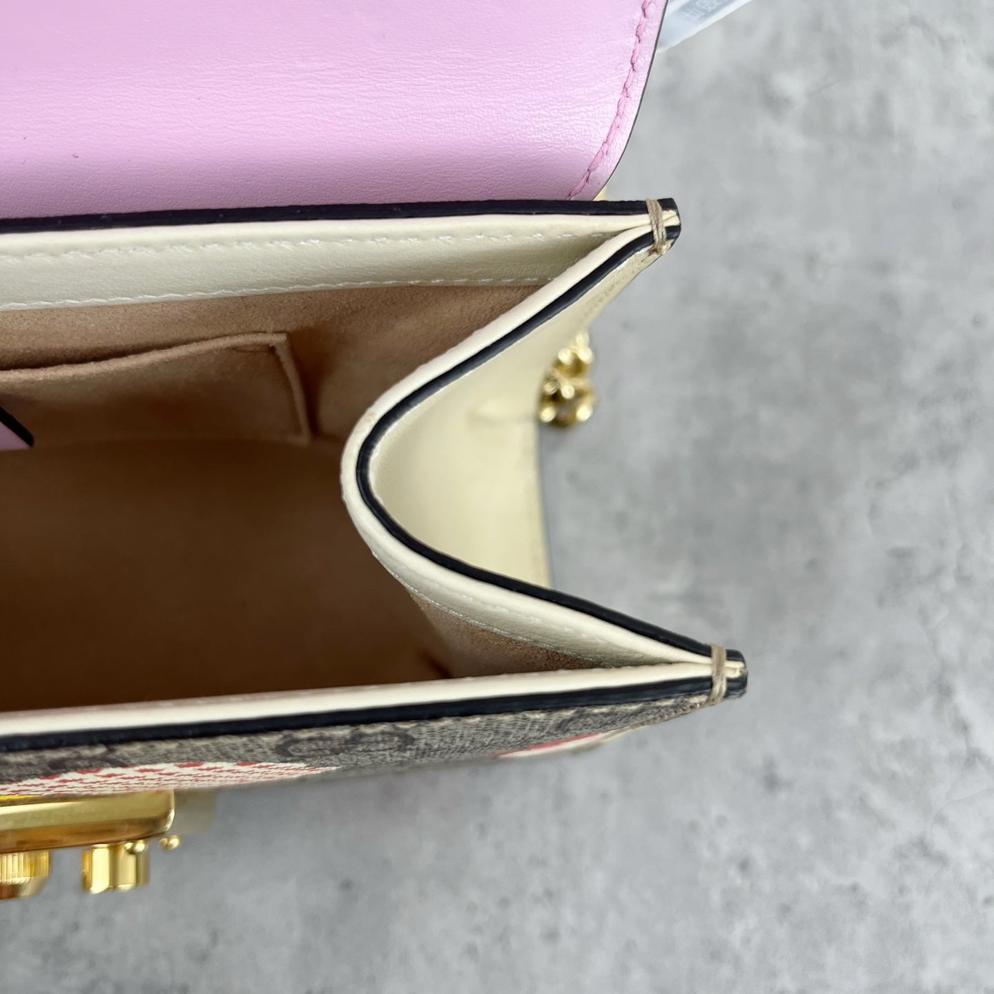 Gucci Pink