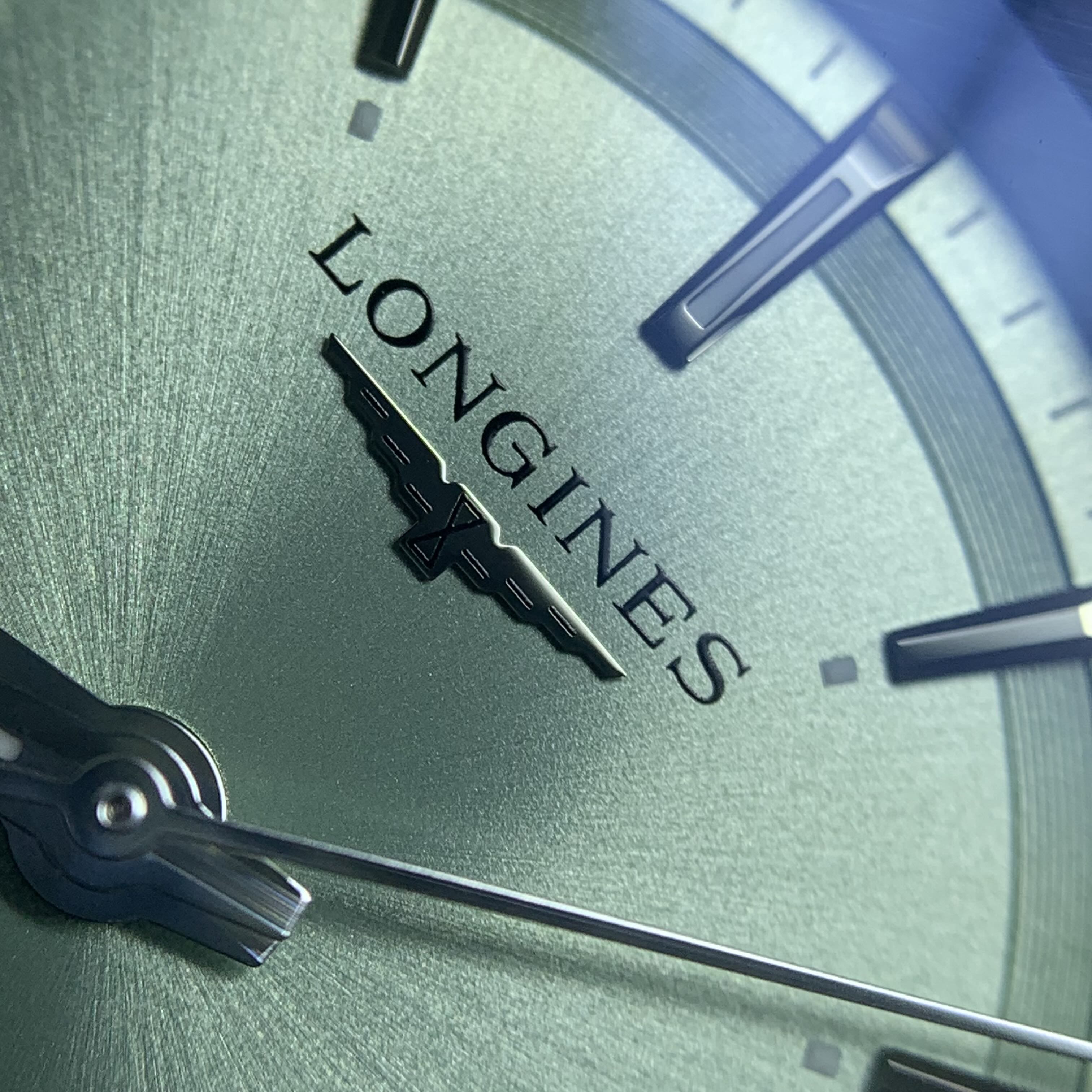 Longines Conquest Series 34.00 L3.430.4.02.9