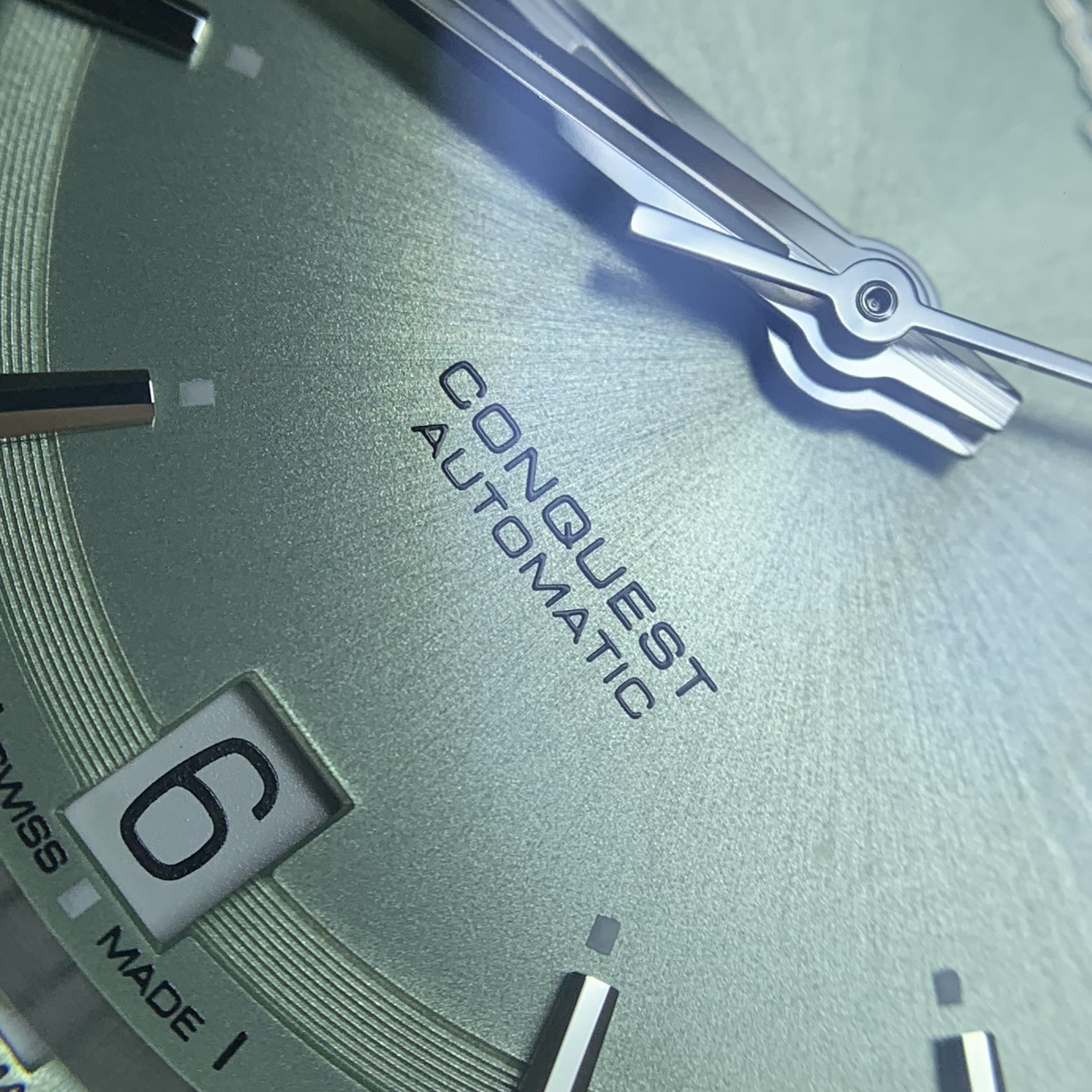 Longines Conquest Series 34.00 L3.430.4.02.9