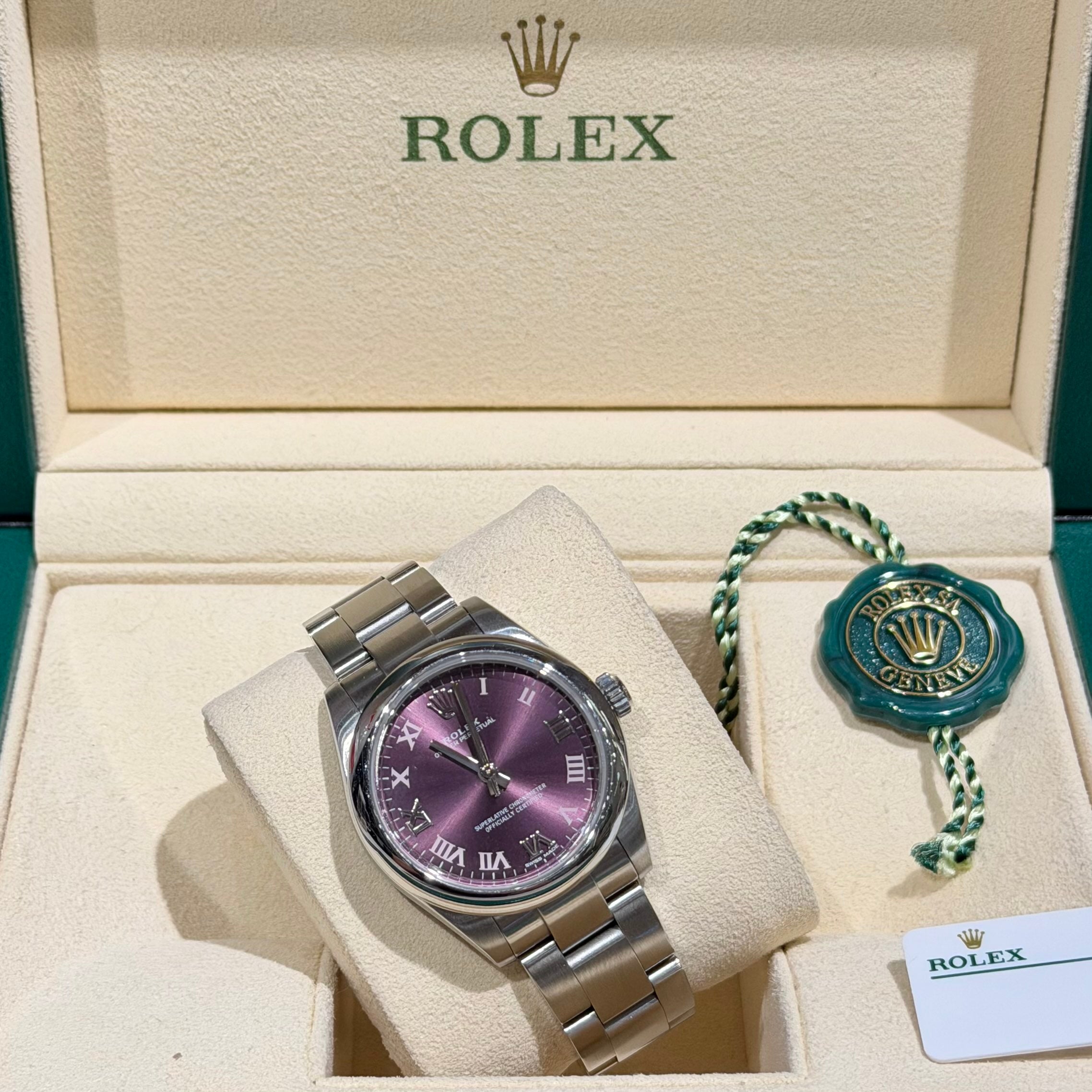 Rolex Oyster Perpetual Automatic (self-winding) watch 31 millimeters m177200-0017