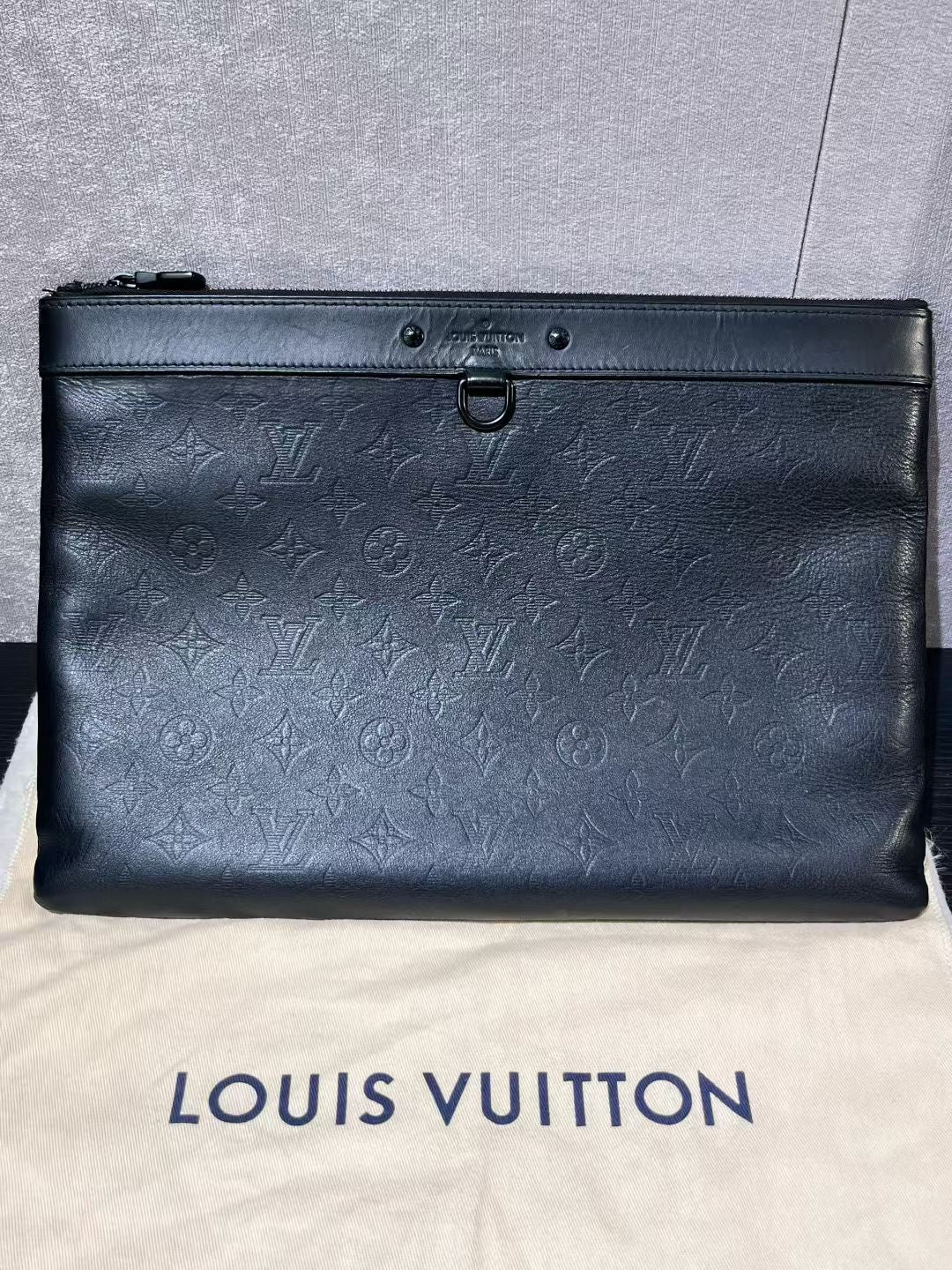 Louis Vuitton Clutch