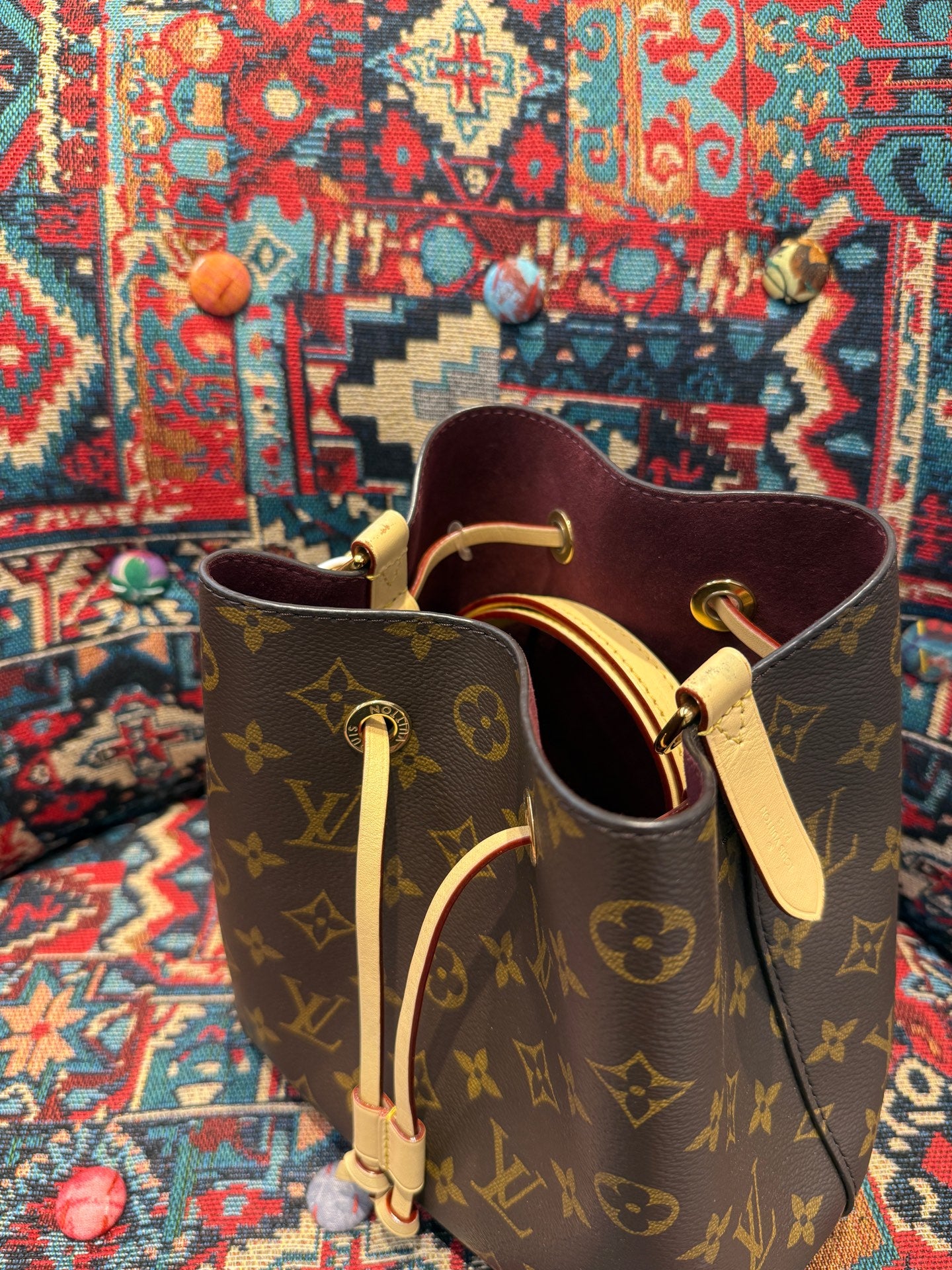 Louis Vuitton NÉONOÉ BB Handbag Canvas M46581