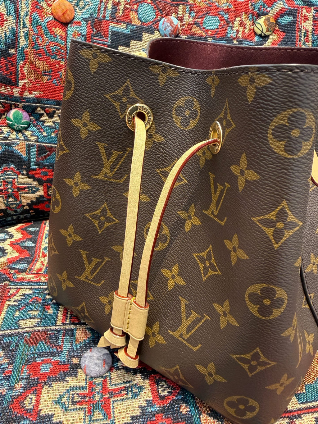Louis Vuitton NÉONOÉ BB Handbag Canvas M46581