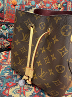Louis Vuitton NÉONOÉ BB Handbag Canvas M46581