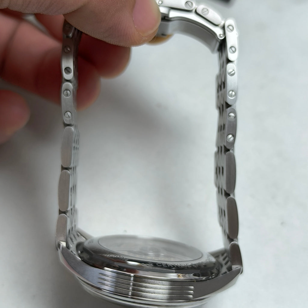 Breitling Puya 42 millimeters AB0145221B1A1