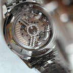 Breitling Puya 42 millimeters AB0145221B1A1