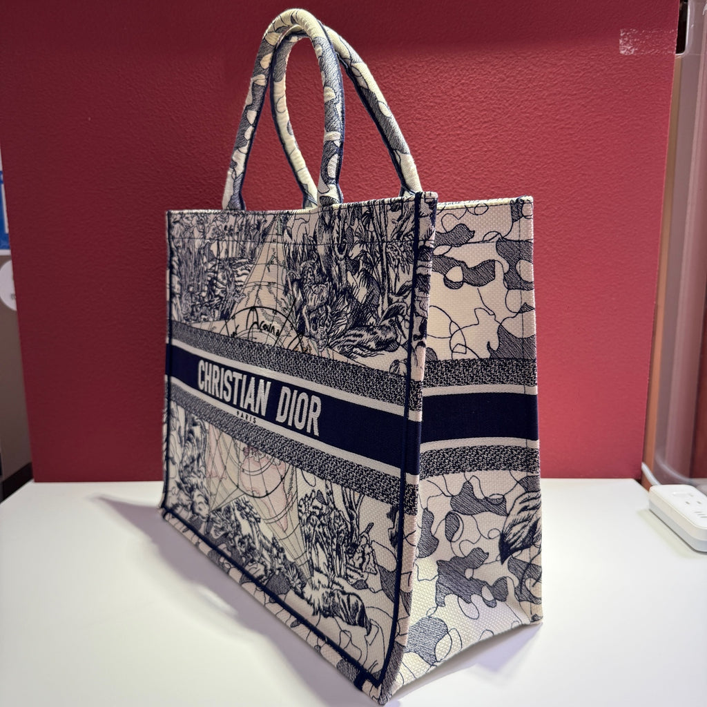 Dior Book Tote Tote M1286ZATW-M941