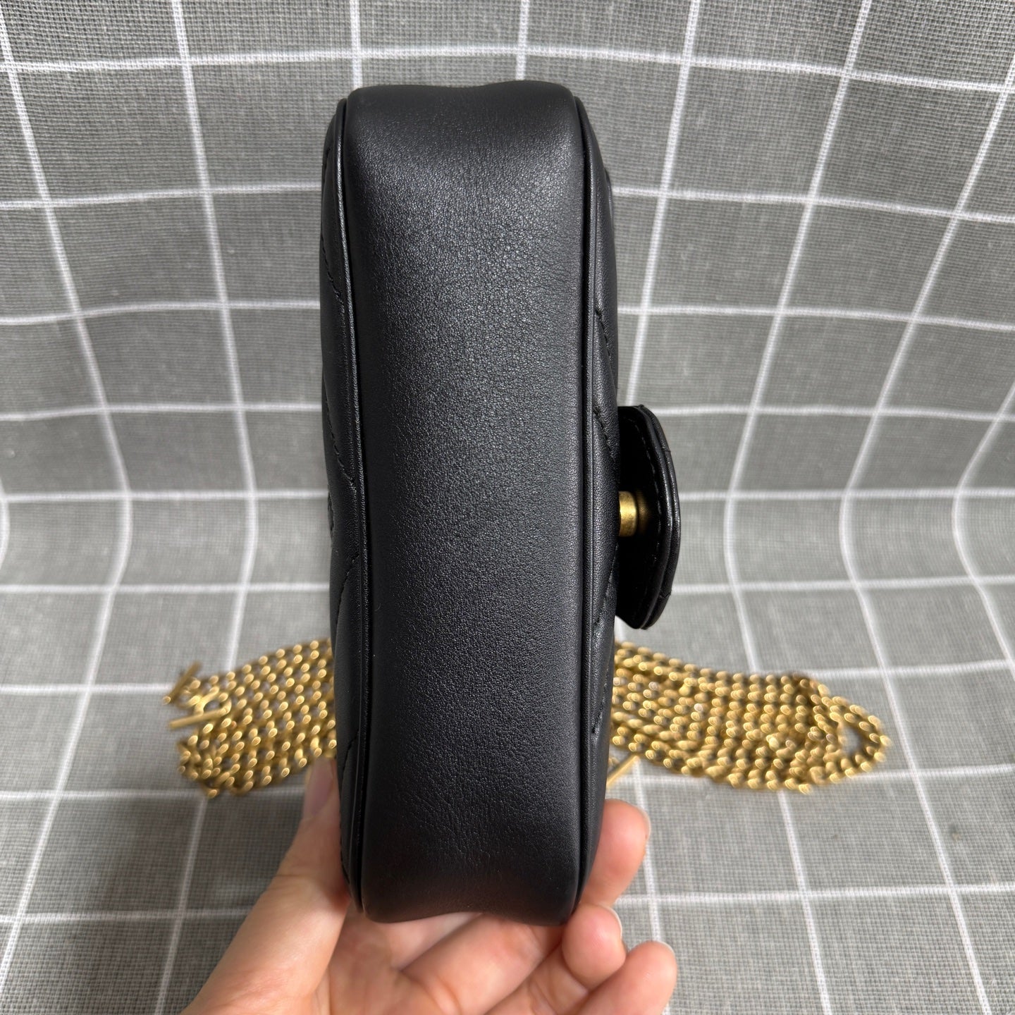 Gucci 476433DSVRT1000