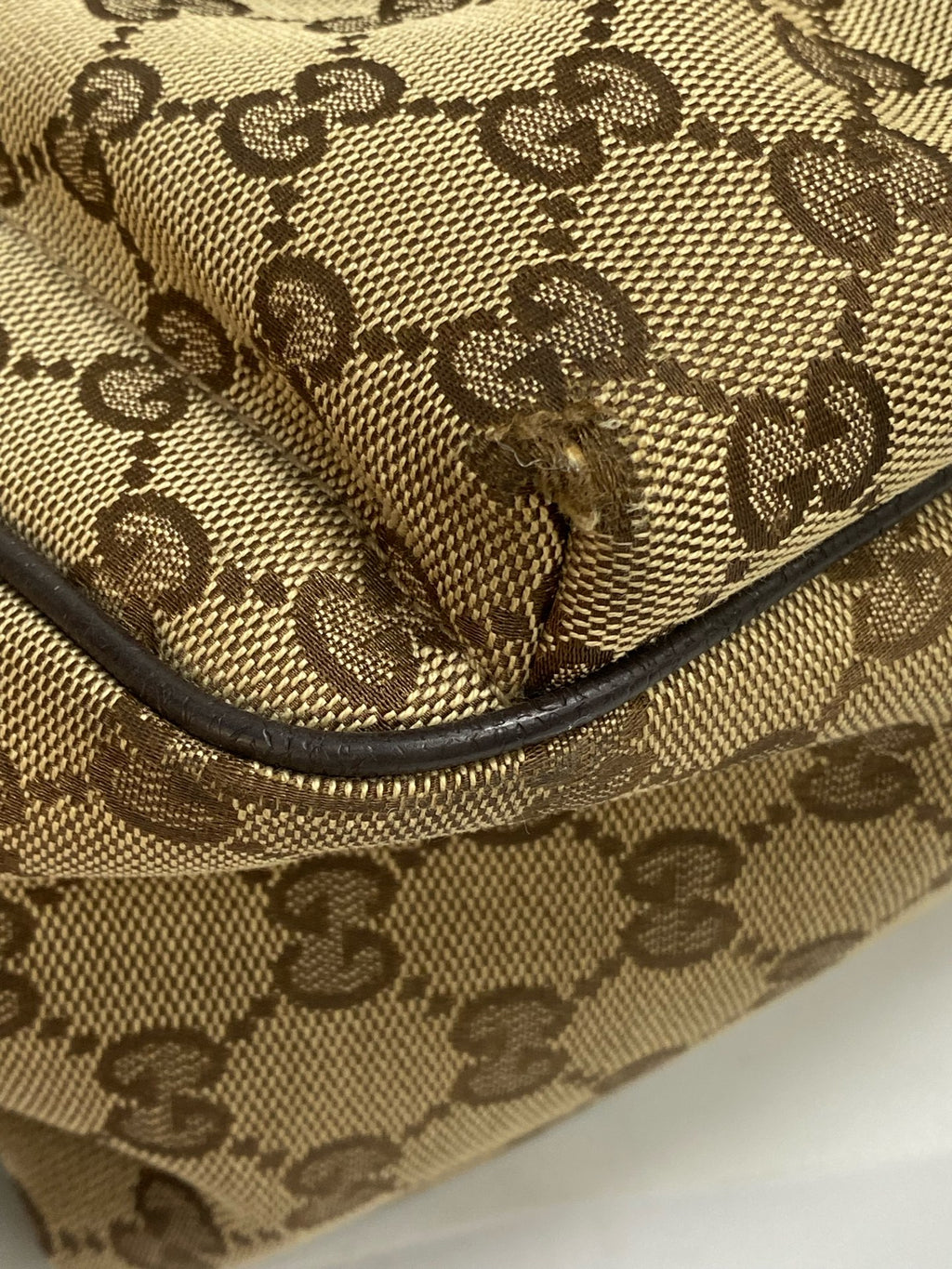 Gucci Canvas Beige Tote