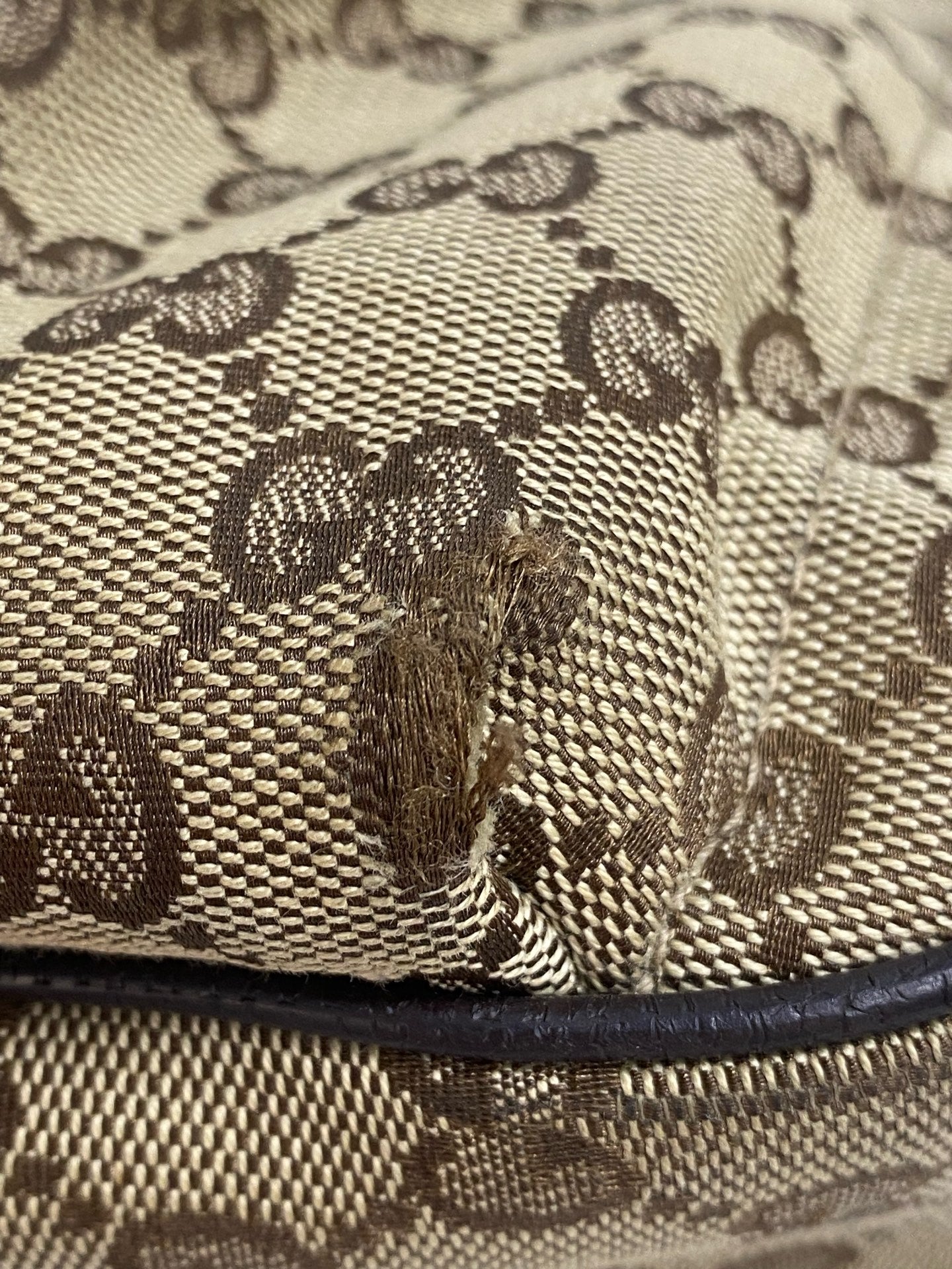Gucci Canvas Beige Tote